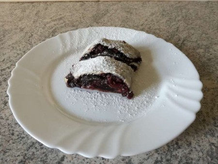 štrúdla mak - višňa